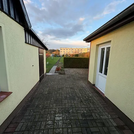 Ostsee Ferienhaus Mit Whirlpool Wolgast Exterior photo